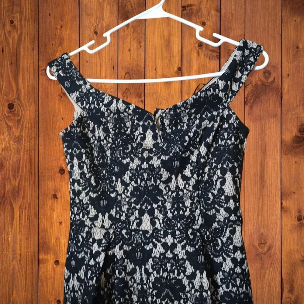 Francesca's Size XS Black Lace Sleeveless Fit & Flare Mini Dress Party Holiday